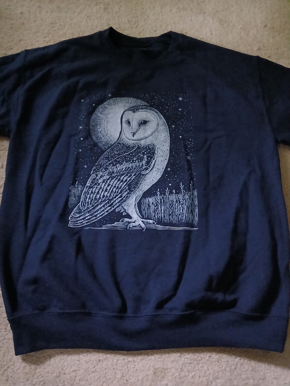 Gildan Navy Blue Sweatshirt with White Owl Graphic